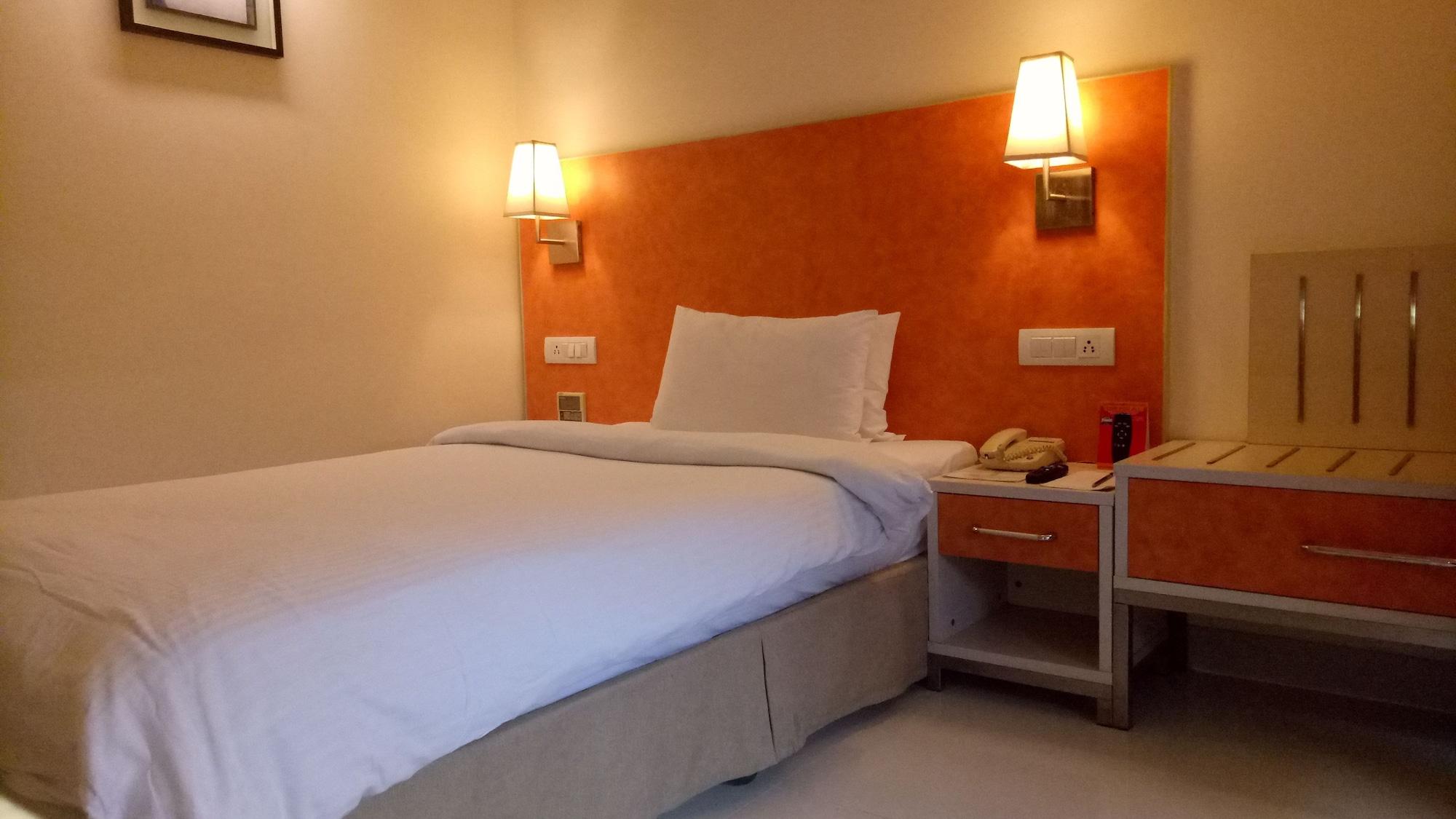 Aditya Hometel Hyderabad Exterior foto