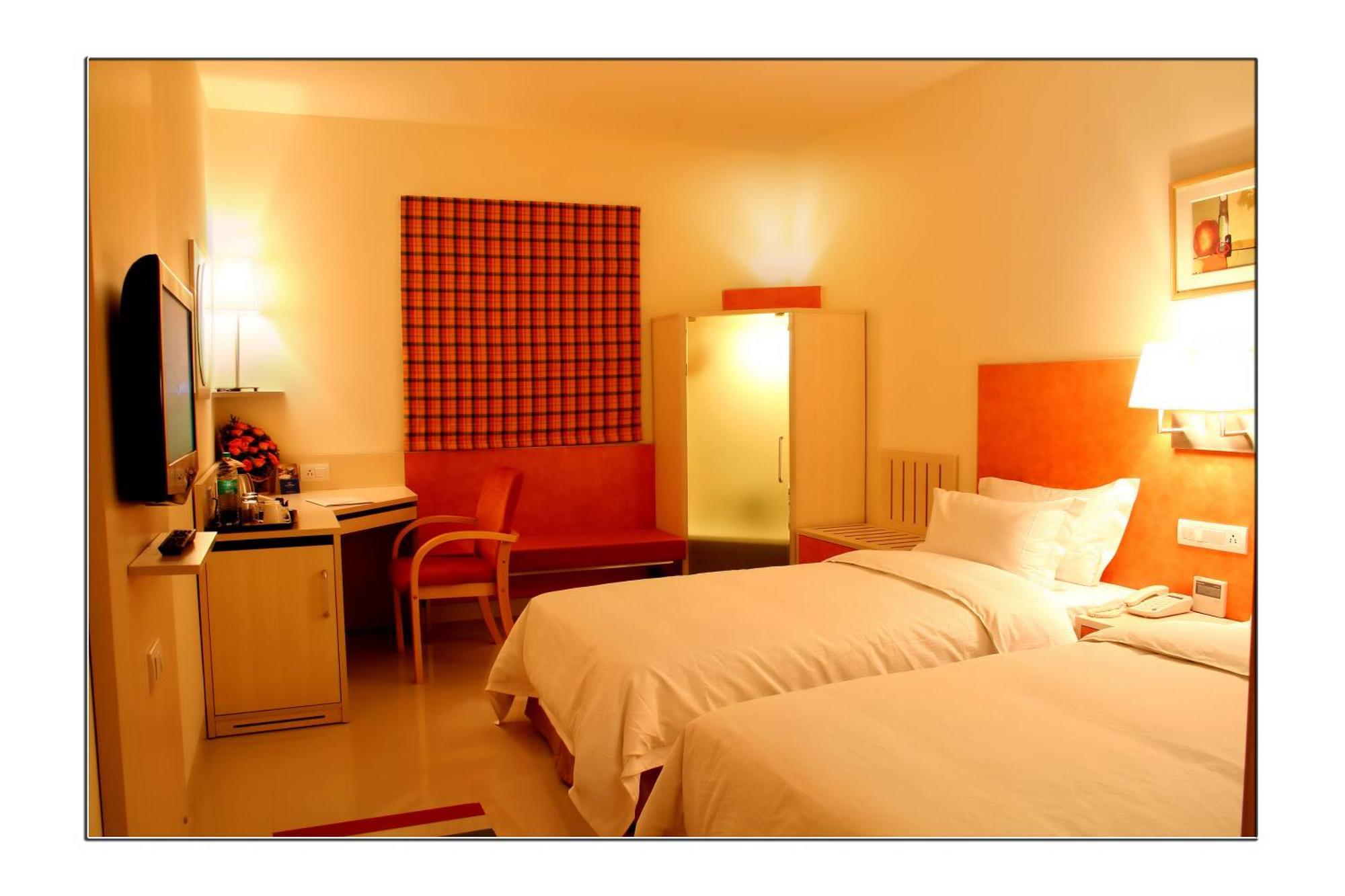 Aditya Hometel Hyderabad Habitación foto
